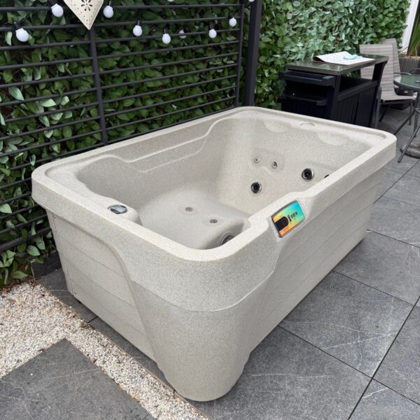 fantasy spas aspire ultimate